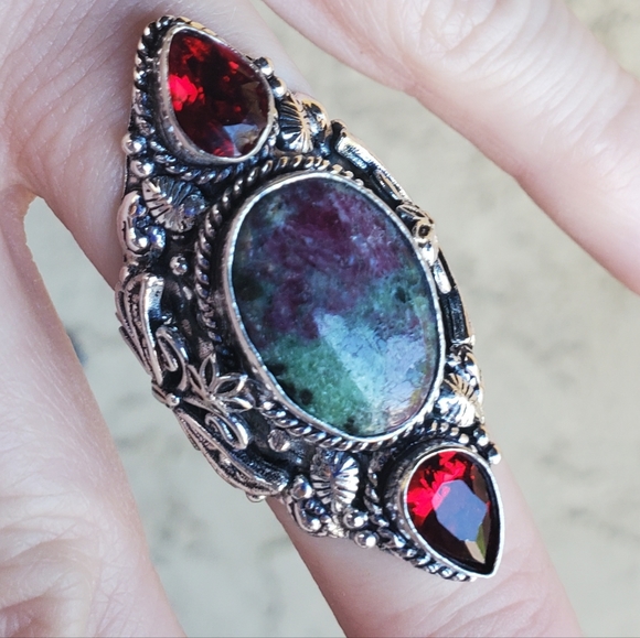 New Ruby in Zoisite and Garnet 925 Silver Butterfly Statement Ring. - Picture 11 of 16